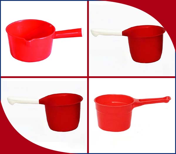 Gáo nước bằng nhựa